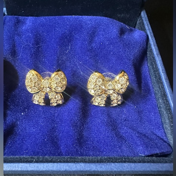 Swarovski Crystal Bow Earrings NEW - Picture 2 of 10
